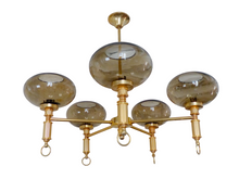Load image into Gallery viewer, Superbe Lustre ancien Gaetano Sciolari 5 feux Métal doré et Verre fumé 1970