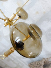 Load image into Gallery viewer, Superbe Lustre ancien Gaetano Sciolari 5 feux Métal doré et Verre fumé 1970