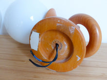 Load image into Gallery viewer, Superbe Paire Appliques Vintage Scandinave 1980 Pin & Globe verre blanc Ancienne
