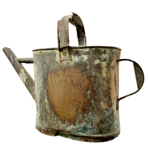 Load image into Gallery viewer, 20th Century French Watering Can with Green patina / Ancien Arrosoir Garden Zinc