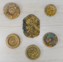 Load image into Gallery viewer, Antique Set 6x Nail Cover French Gilded Brass Pediment Hardware Salvage