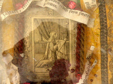Load image into Gallery viewer, Superbe RARE ancien cadre reliquaire XIXème Saint paperolle cachet cire 2