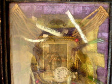 Load image into Gallery viewer, Superbe RARE ancien cadre reliquaire XIXème Saint paperolle cachet cire 1