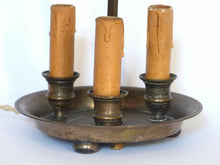 Load image into Gallery viewer, Lampe bouillotte en tôle peinte XIXème 3 feux / Bronze lamp painted 19th century