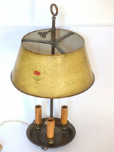 Load image into Gallery viewer, Lampe bouillotte en tôle peinte XIXème 3 feux / Bronze lamp painted 19th century
