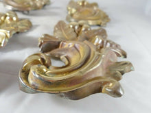 Load image into Gallery viewer, SERIE 4 ORNEMENTS XIXème LAITON Doré - LARGE SET OF 4 ORNAMENT XIXth / 19x11 cm