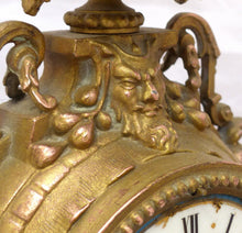 Load image into Gallery viewer, Superbe Pendule Ancienne Régule Doré Plaque Porcelaine SEVRES 19ème Horloge