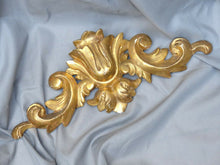 Load image into Gallery viewer, 19TH Antique French Louis XV Gilded Wood Pediment Hardware Furniture Salvage 17"
