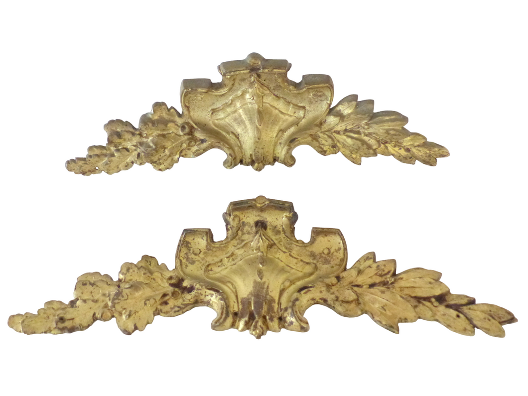 PAIR 19TH Antique French Gilded Bronze Shell Pediment 16