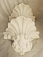 Load image into Gallery viewer, Gorgeous Vintage Pair Wall Light Rococo Louis XV Shell Design Plaster Sconce
