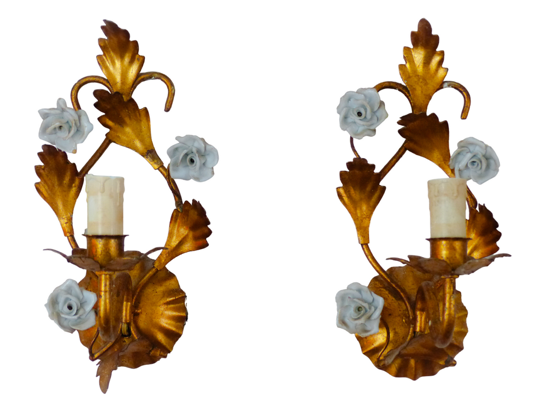 Gorgeous Vintage Italian Pair Wall Light Sconces Gilded Tole Porcelain Flowers