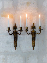 Load image into Gallery viewer, Gorgeous Set 4x Antique Gilded Bronze Wall light Sconce 1920 RAM theme Louis XVI
