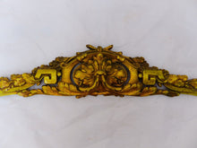 Load image into Gallery viewer, 1900 Antique French Gilded Bronze Shell Pediment 19&quot; Hardware Salvage 101
