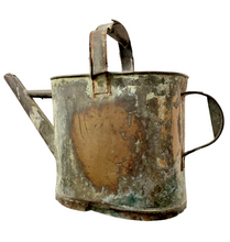 Load image into Gallery viewer, 20th Century French Watering Can with Green patina / Ancien Arrosoir Garden Zinc
