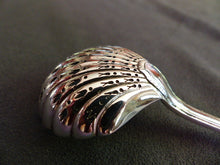 Load image into Gallery viewer, Nice CHRISTOFLE GODRONS Sugar Ladle 17cm Cuiller à sucre Saupoudreuse Brilliant
