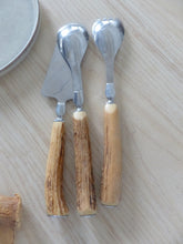 Load image into Gallery viewer, Charming Set 5x Serving Piece Horn 1900 Kitchen Table Stainless Salad Pie Server
