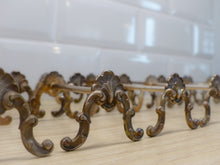 Load image into Gallery viewer, Antique set 12x French Knife Rests Silverplated Shell Louis XV Rococo 1900s
