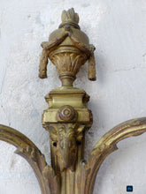 Load image into Gallery viewer, XL Large Antique PAIR French Gilt Bronze RAM 19TH Wall Light Sconce Louis XVI
