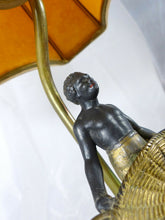 Load image into Gallery viewer, ANCIENNE LAMPE AFRICANISME BRONZE PERSONNAGE XIXème / ANTIQUE LAMP 19th
