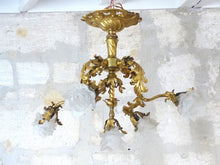 Load image into Gallery viewer, Excpt Large French Gilded Bronze Louis XV Rococo Chandelier 5 fires Shades 19TH
