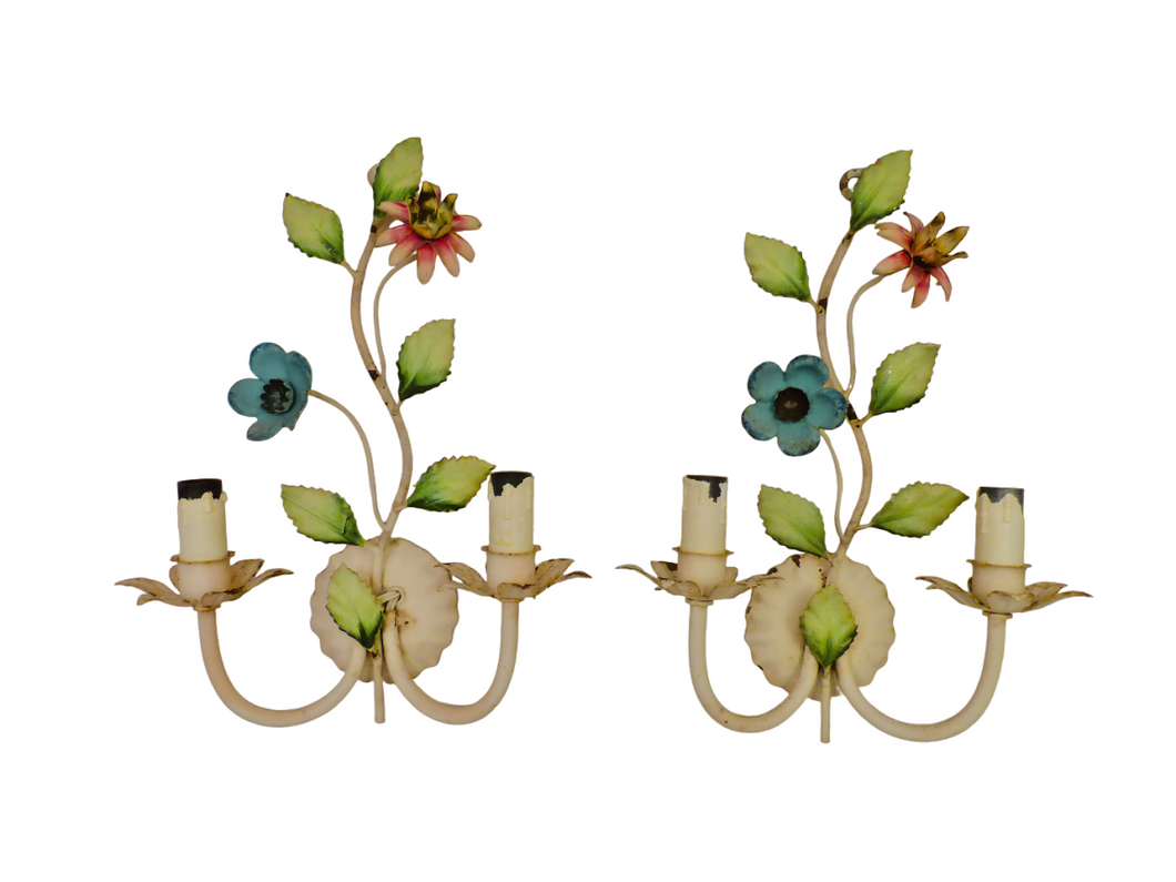 Charming Florentine PAIR Wall Light Enameled Metal Tole Flowers 1970 Italian